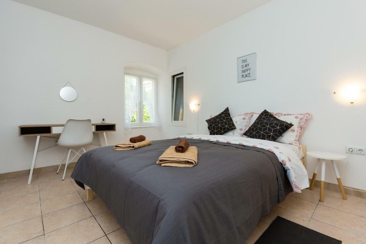 Apartment Kucera Ровинь Экстерьер фото